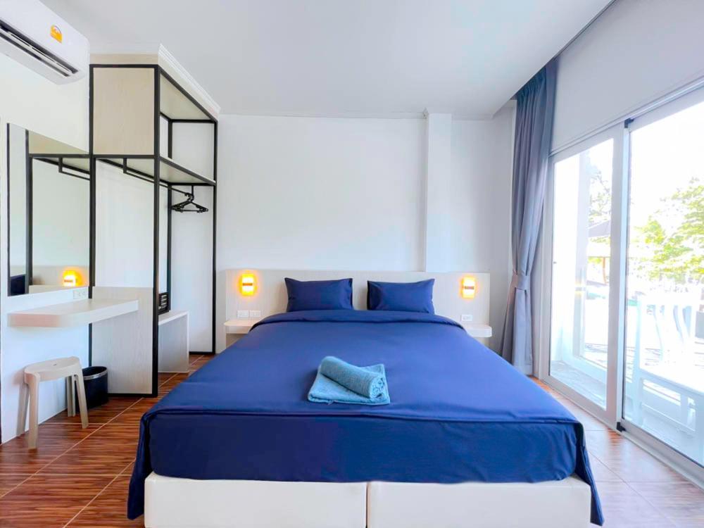 Отель 88 House Patong Экстерьер фото