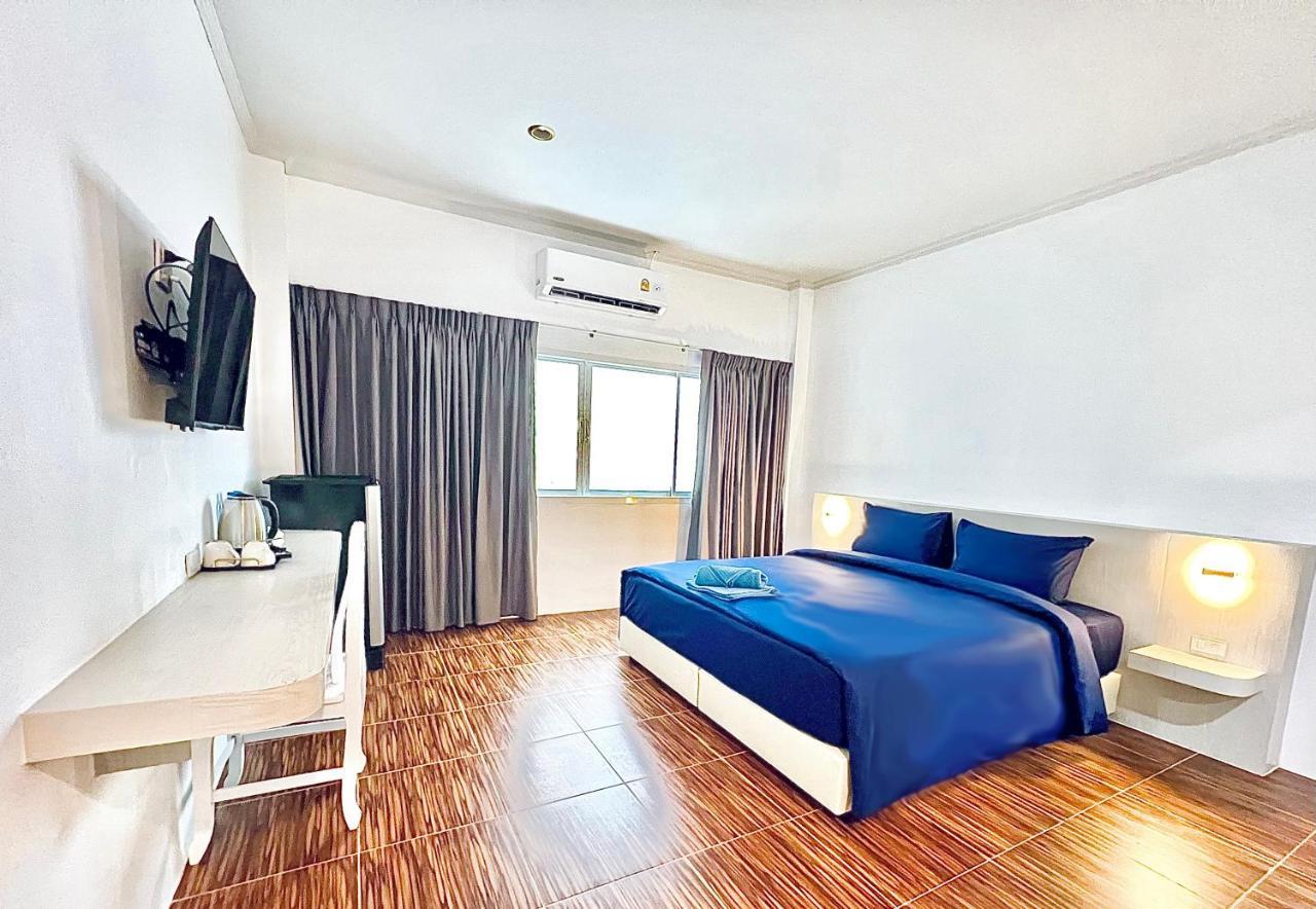 Отель 88 House Patong Экстерьер фото