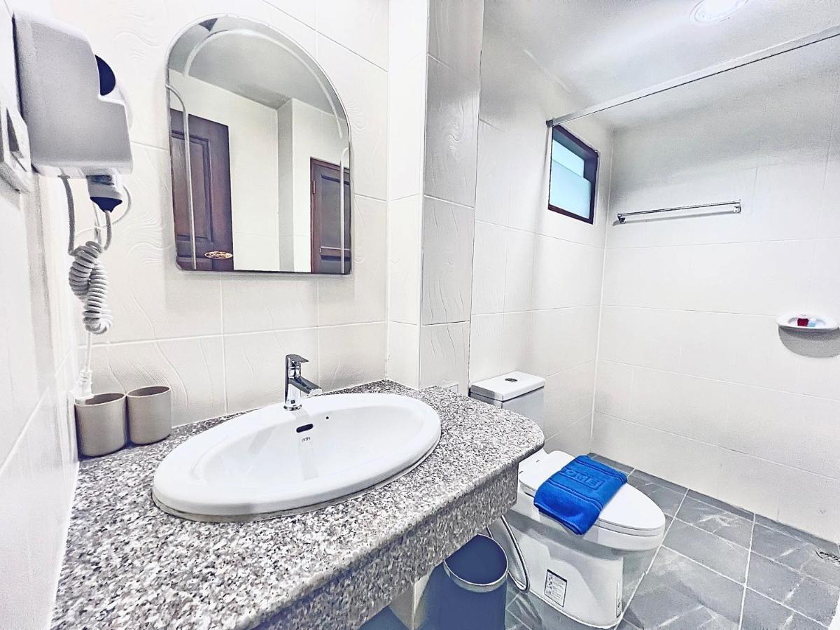 Отель 88 House Patong Экстерьер фото