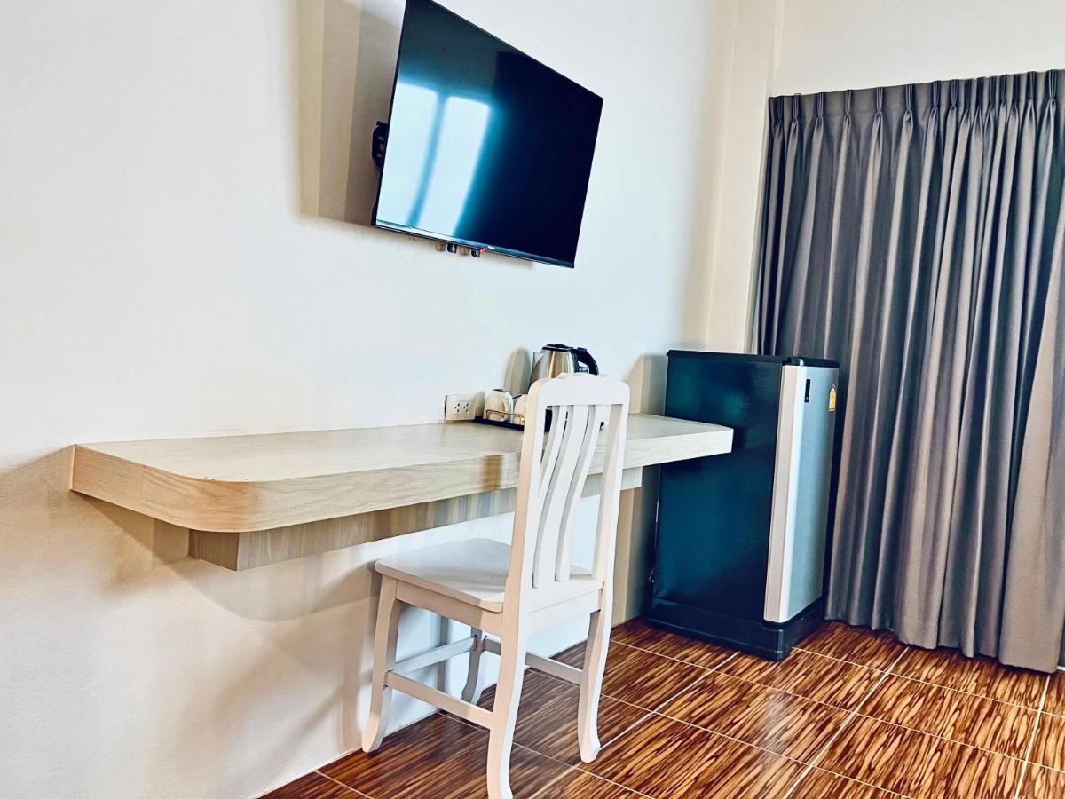 Отель 88 House Patong Экстерьер фото